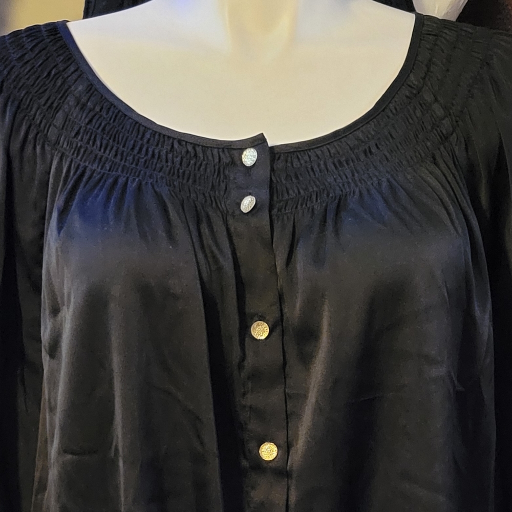 Plus Size Black Top - Picture 5 of 6